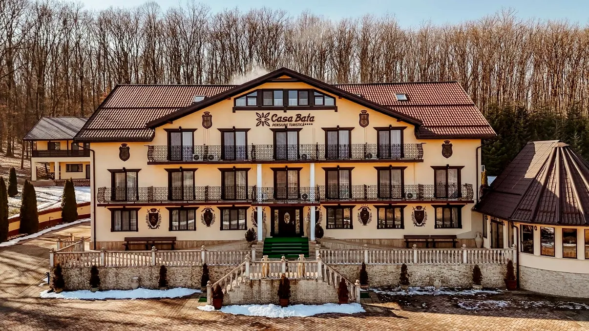 Casa Bata, castelul vânătorului modern: lux, natură și afaceri pe 46 de hectare, în inima Ardealului