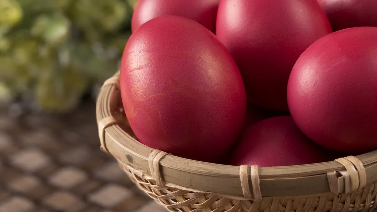 ​Cele mai frumoase oraşe din România în care să petreci Paştele. Aici găseşti tradiţii, mâncare bună şi peisaje de poveste