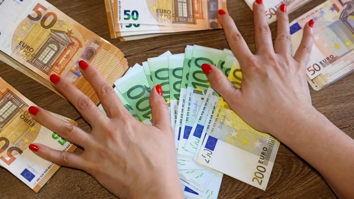 3 idei de afaceri cu investiții de 2.000 de euro