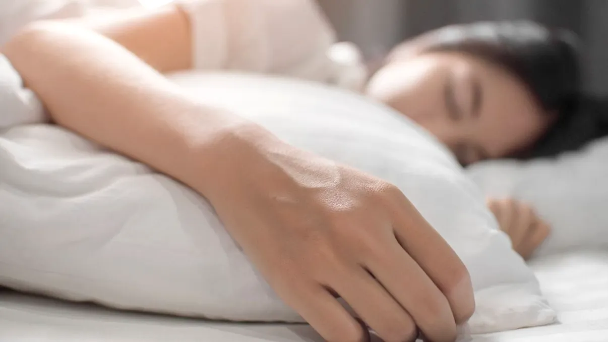 Pericolele invizibile: Cum toxinele din saltelele copiilor le pot afecta dezvoltarea creierului