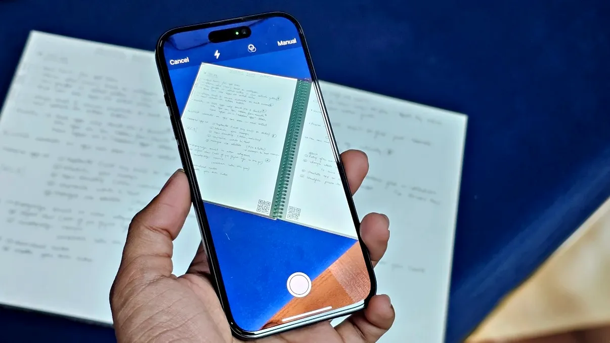 Transformă-ți iPhone-ul într-un scanner portabil cu WhatsApp – Noua funcție care îți schimbă rutina zilnică