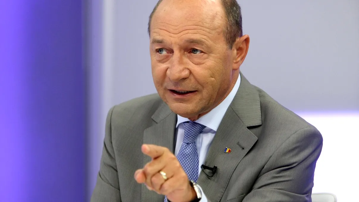Băsescu trage un semnal de alarmă după prestația lui Simion la o televiziune din Franța: „Ar fi un dezastru”
