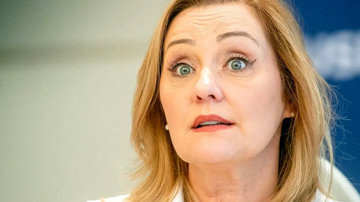 Elena Lasconi a demisionat de la șefia USR după rezultatul slab la prezidențiale: „Demisionez cu inima împăcată”