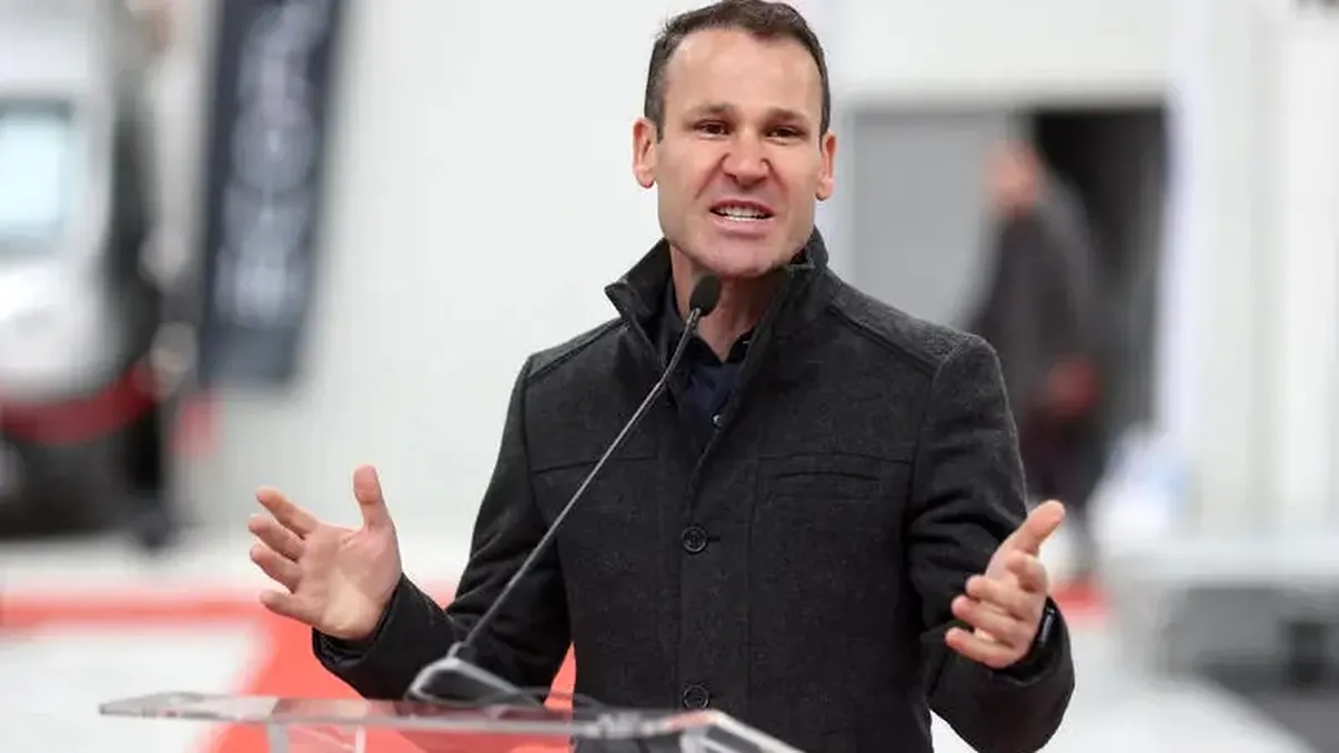 Robert Negoiţă, criticat pentru o gratuitate oferită cetăţenilor. Alţii plătesc zeci de lei pentru aşa ceva: 