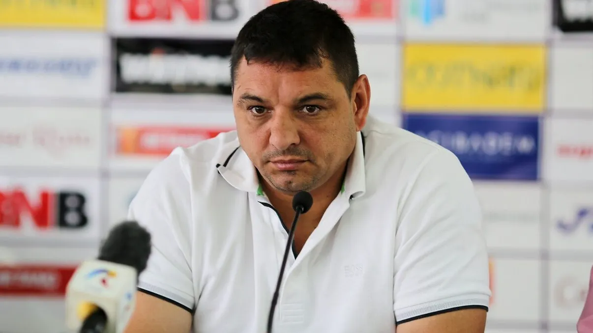Ionel Ganea, accident cumplit cu maşina. Fiul fostului fotbalist s-ar afla în stare gravă