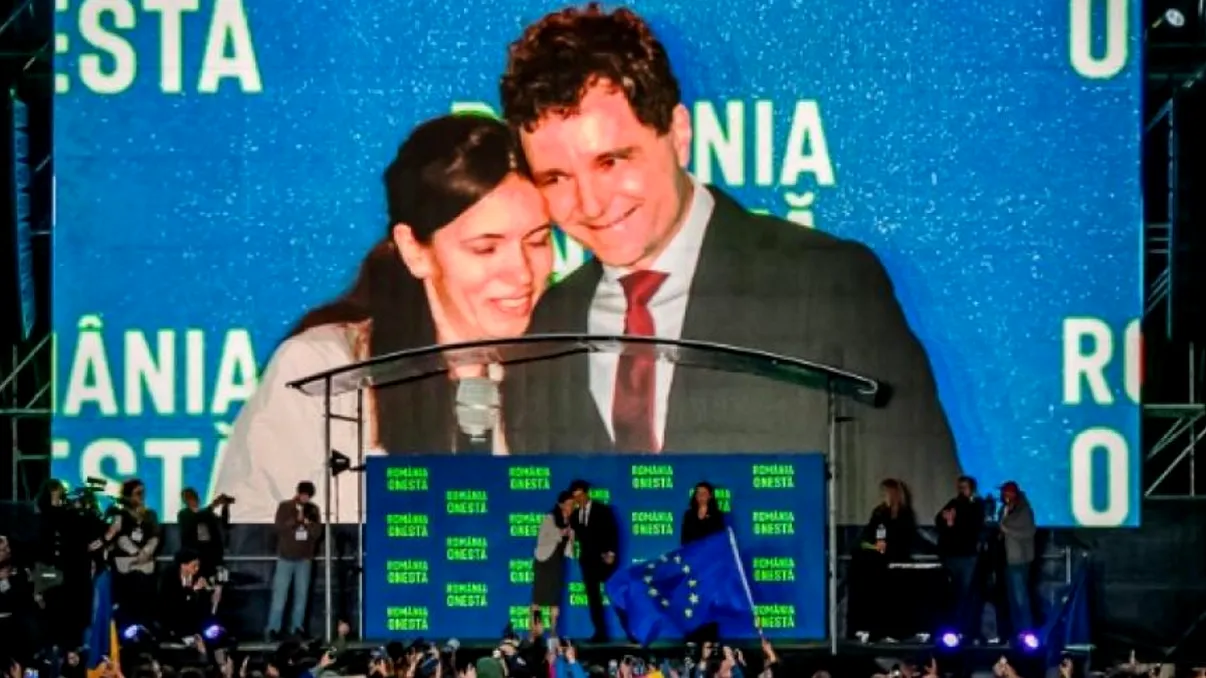 Mirabela Grădinaru, dezvăluiri rare din viaţa de familie. Ce face Nicușor Dan când ajunge acasă de la dezbateri? 