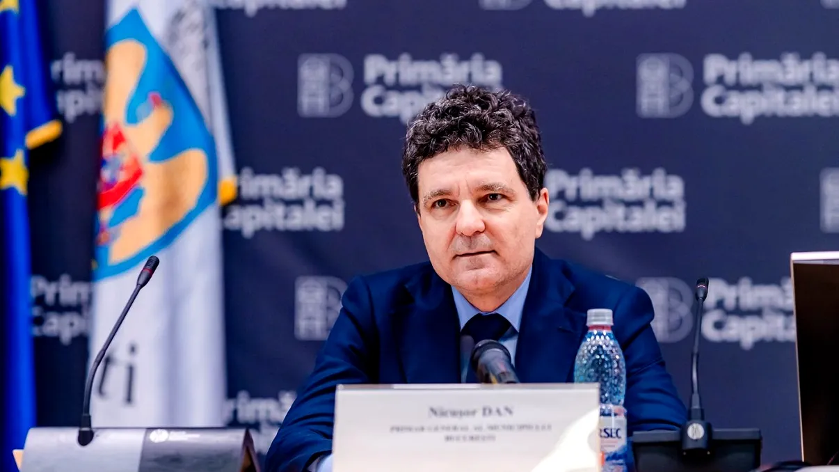 Bucureştenii cer unui primar de sector să candideze la Primăria Generală a Capitalei. I-a cucerit pe locuitori: 