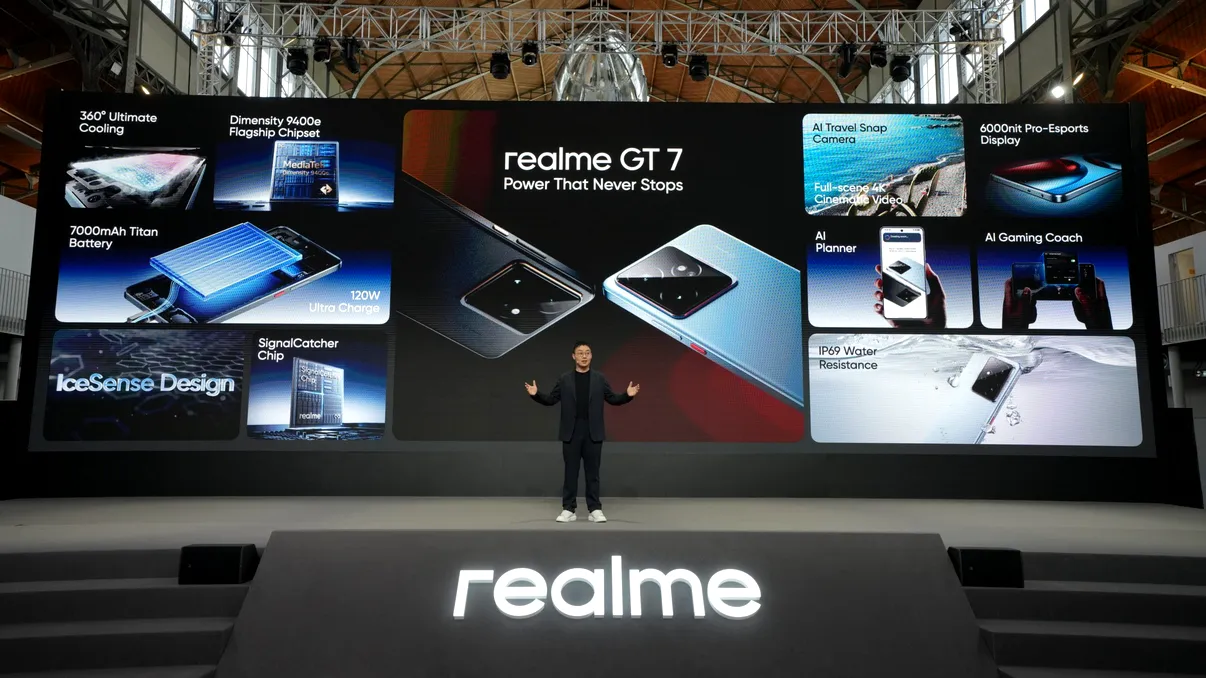 realme GT 7, lansat oficial la Paris. Vine cu baterie generoasă, performanță de top și AI, iar varianta Dream Edition e în colaborare cu Aston Martin