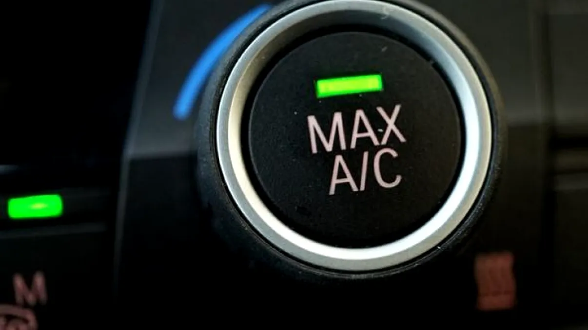 La ce temperatură să setezi aerul condiționat în mașină vara. Scade consumul cu 30% dacă respecți această regulă