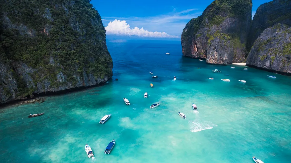 Cât costă o vacanță în Thailanda 2025. Bilete de avion, cazare, prețuri, atracții turistice, pericole