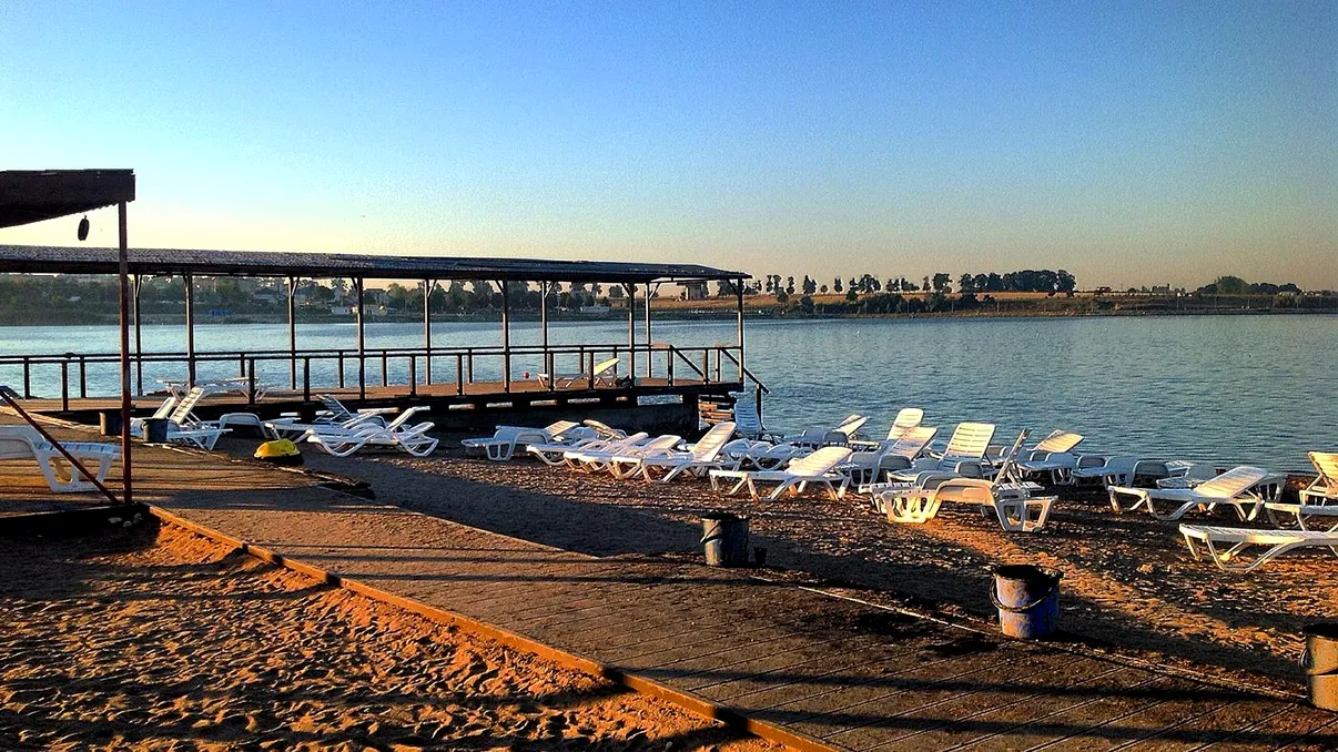 Cea mai ieftină staţiune de pe litoralul românesc. Sunt preţuri chiar şi cu 50% mai mici decât în Mamaia