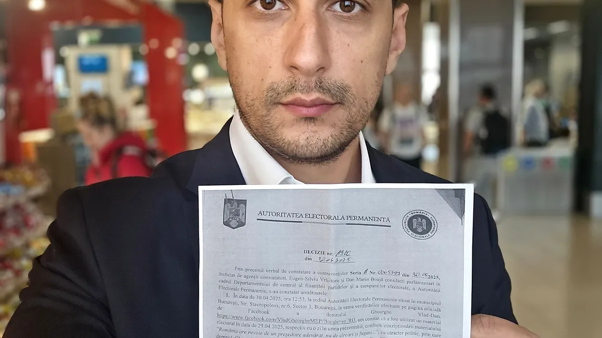 Amendat cu 15.000 de lei pentru susținerea lui Nicușor Dan în campania electorală, Vlad Gheorghe are un mesaj pentru AEP: „Dacă puneam codul lui Nicușor, era ilegal. Dacă nu l-am pus, primesc amendă”