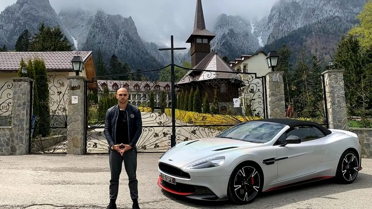 Poliția i-a dat permisul înapoi după doar 3 zile, deși fusese prins cu 196 km/h în localitate. Cum a reușit să își recupereze carnetul atât de repede Andrew Tate