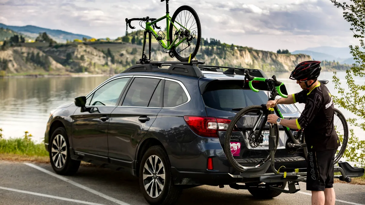 Codul Rutier 2025 despre mașina de firmă folosită în interes personal. Ce spune legea din România