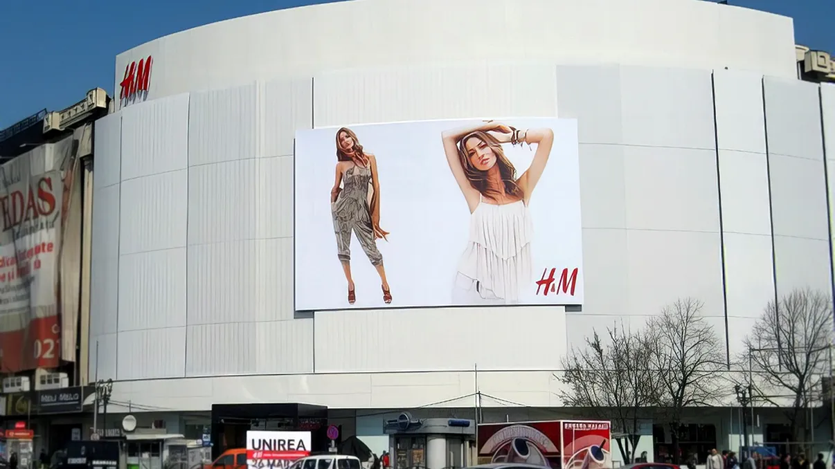 H&M închide unul dintre cele mai mari magazine din București. Ce a precizat retailerul suedez despre decizie