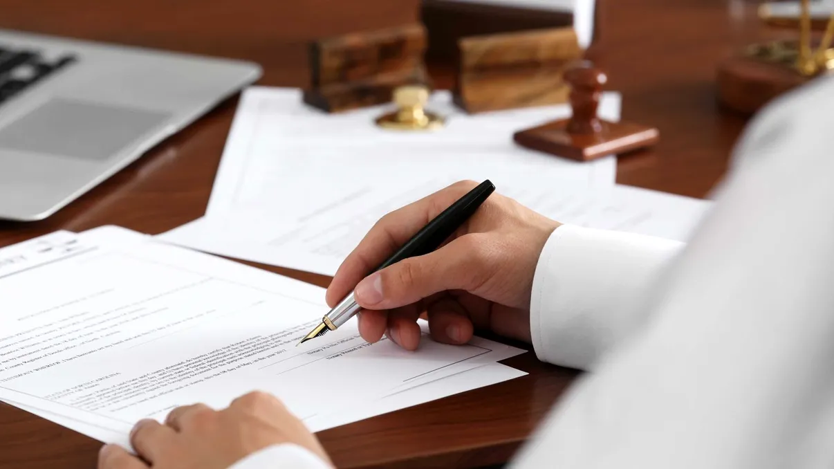 Ce înseamnă nuda proprietate? Detalii din lege, în 2025