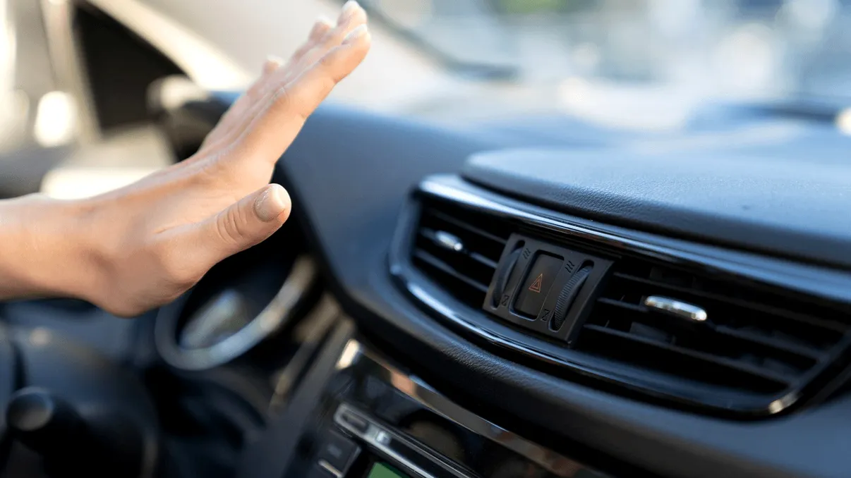 Țeapă de 8.000 € la preț de chilipir: cum au fost păcăliți zeci de români cu mașini „fantomă” vândute online