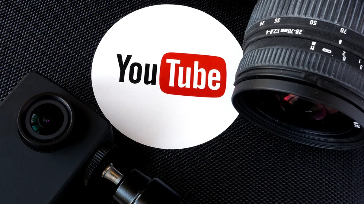 Un vlogger din România, cu un canal cu 15.000 de abonaţi, a dezvăluit suma pe care o face lunar din YouTube. Mulţi se așteptau la un alt răspuns