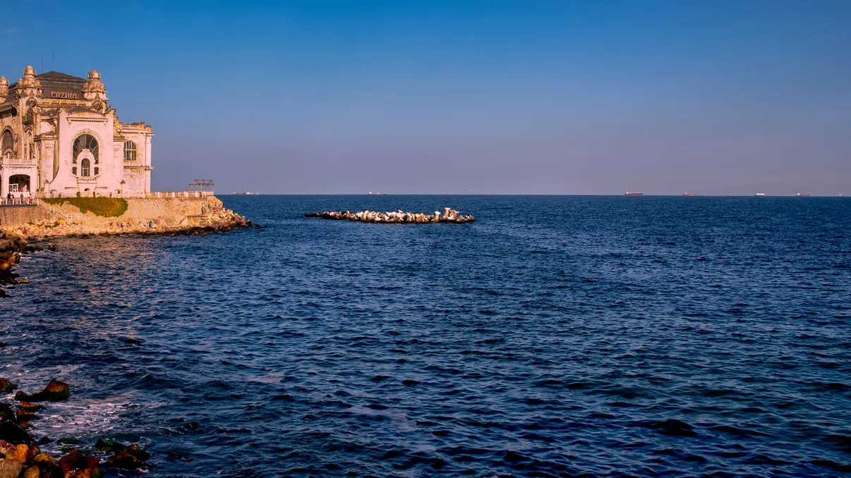 Câţi kilometri de plajă avea România, după Marea Unire? Dan Negru, despre cum se promova litoralul românesc înainte: 