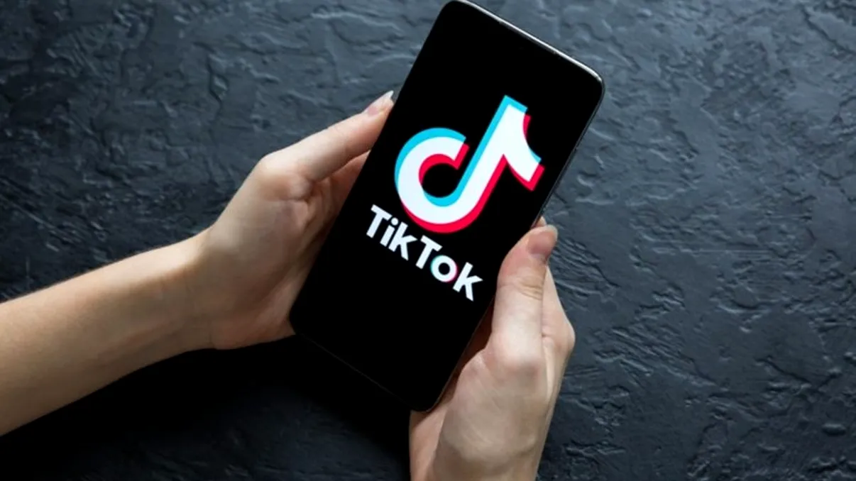 TikTok, sub lupa Europei. Care sunt șansele ca platforma să fie interzisă
