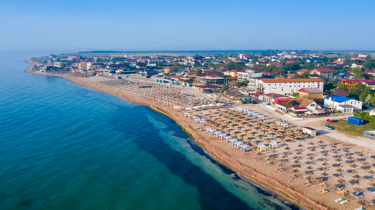 Cum a supravieţuit o fetiţă de 10 ani care a fost dusă de valuri din Vama Veche în Bulgaria. Salvamarii au plecat imediat pe urmele ei