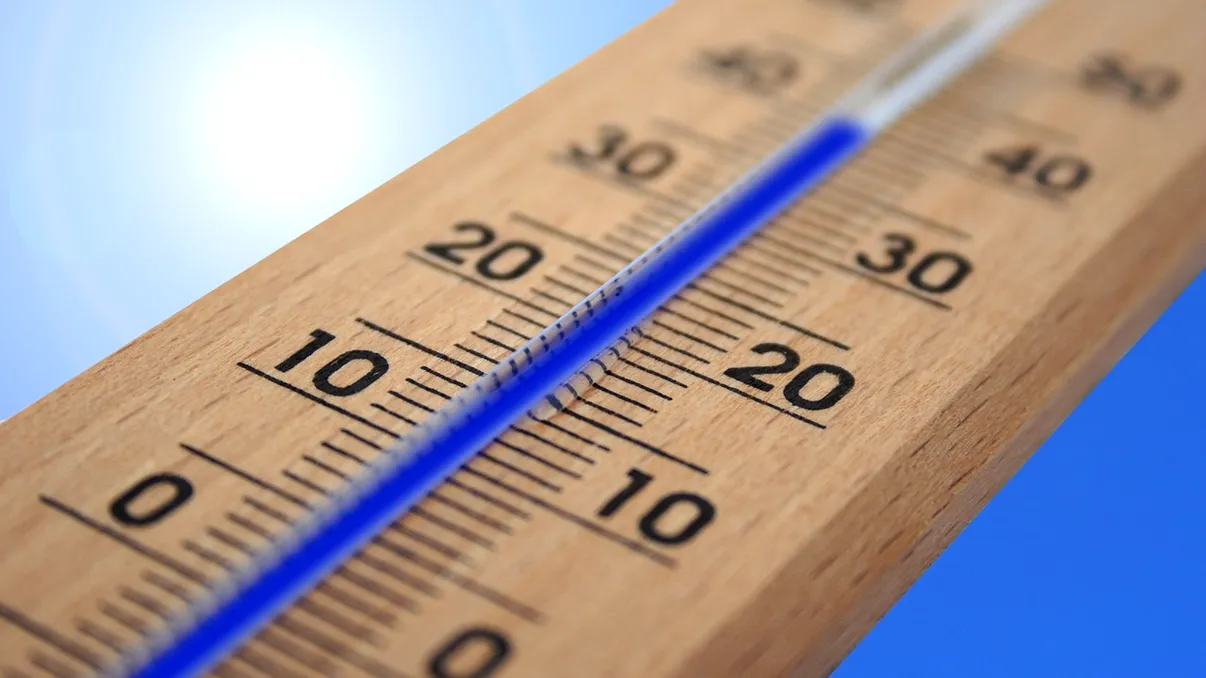 Cod portocaliu de caniculă. Se anunţă temperaturi de 37 de grade şi nopţi tropicale, zonele afectate. Update