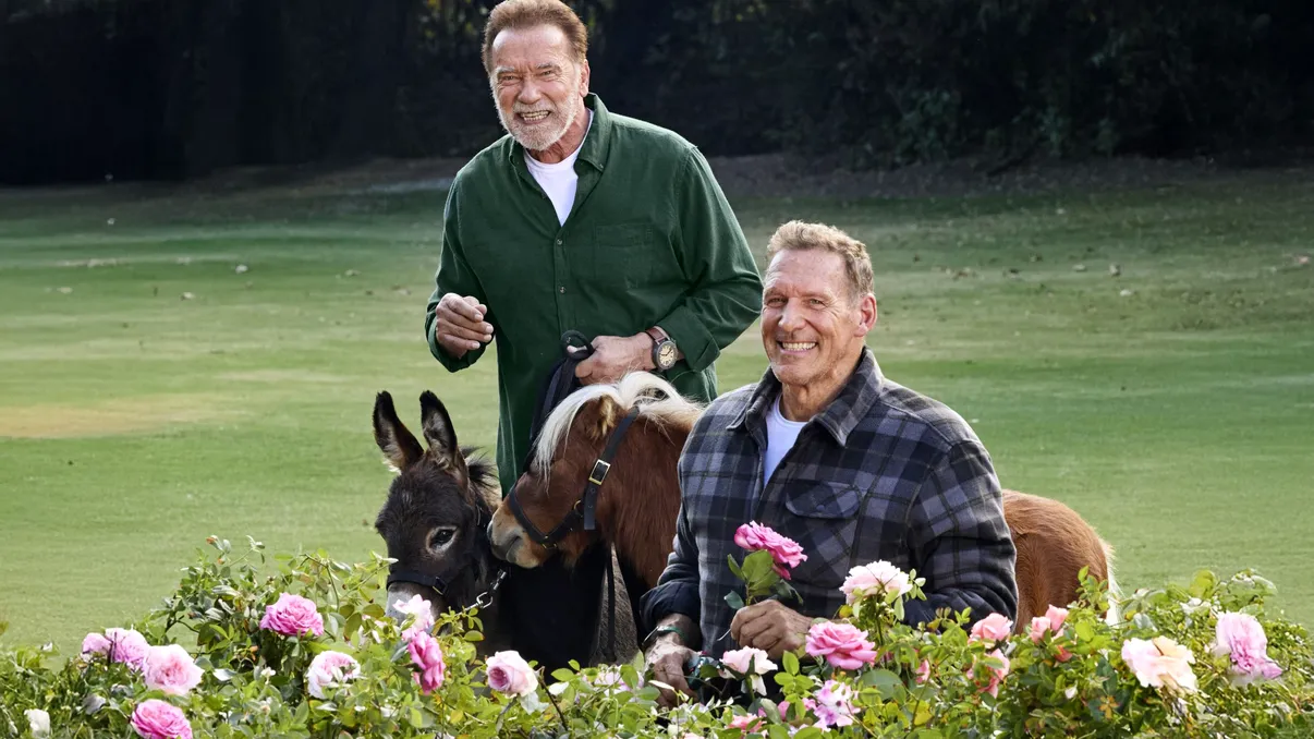 Arnold Schwarzenegger și Ralf Moeller, protagoniștii celei mai recente campanii PARKSIDE dedicată pasionaților de bricolaj