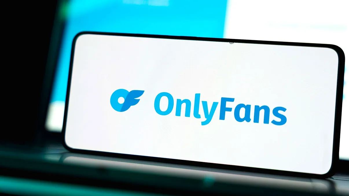 Șeful OnlyFans câștigă peste 1,9 milioane $ pe zi, averea i s-a dublat și site-ul ar putea fi vândut cu 8 miliarde