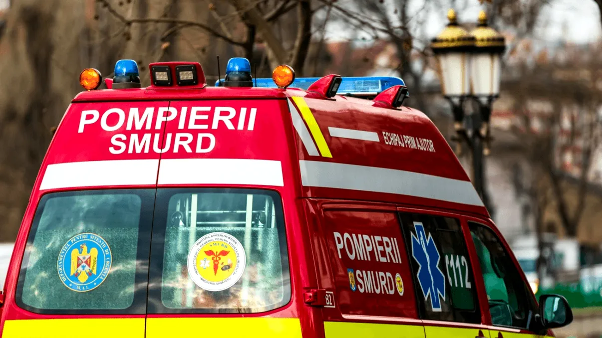 Două tramvaie s-au ciocnit în Timișoara. Trei persoane au fost rănite