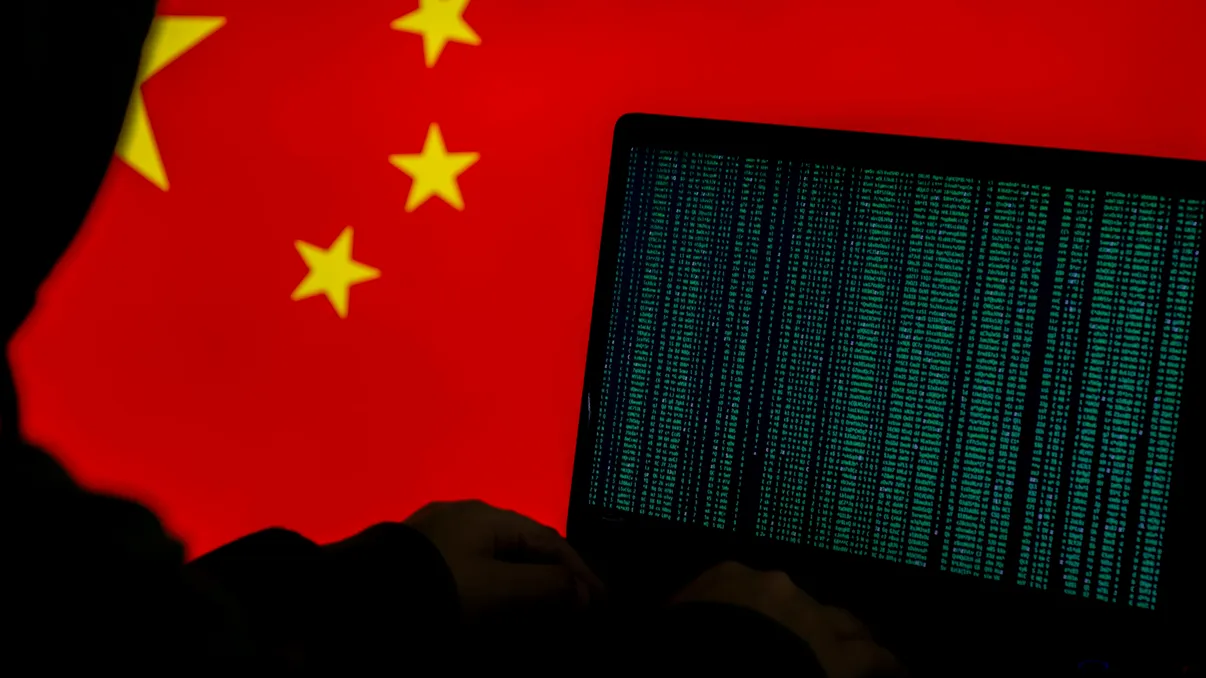 FBI confirmă: gruparea chineză de hackeri Salt Typhoon a atacat peste 200 de companii americane. Care sunt consecințele