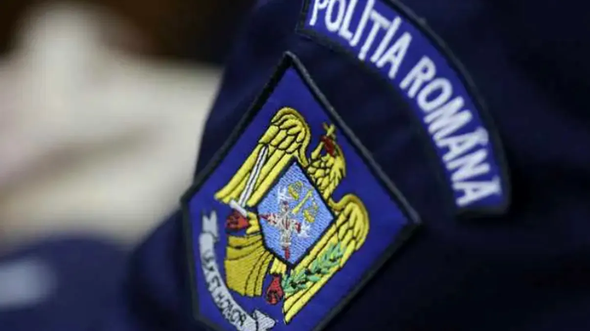 O femeie din Bucureşti a fost înjunghiată din senin pe o stradă din Capitală. Martorii nepăsători nici nu au sunat la 112, cum a fost prins agresorul