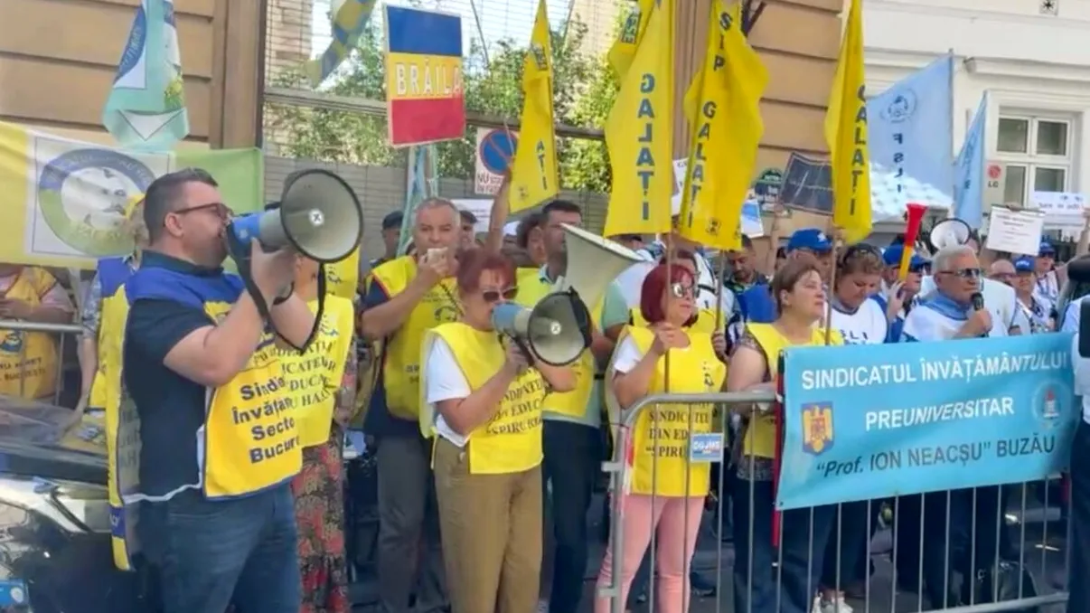 Ce presupune „boicotarea începutului de an școlar”, anunțată de sindicaliști. Elevii ar trebui să se întoarcă în bănci pe 8 septembrie