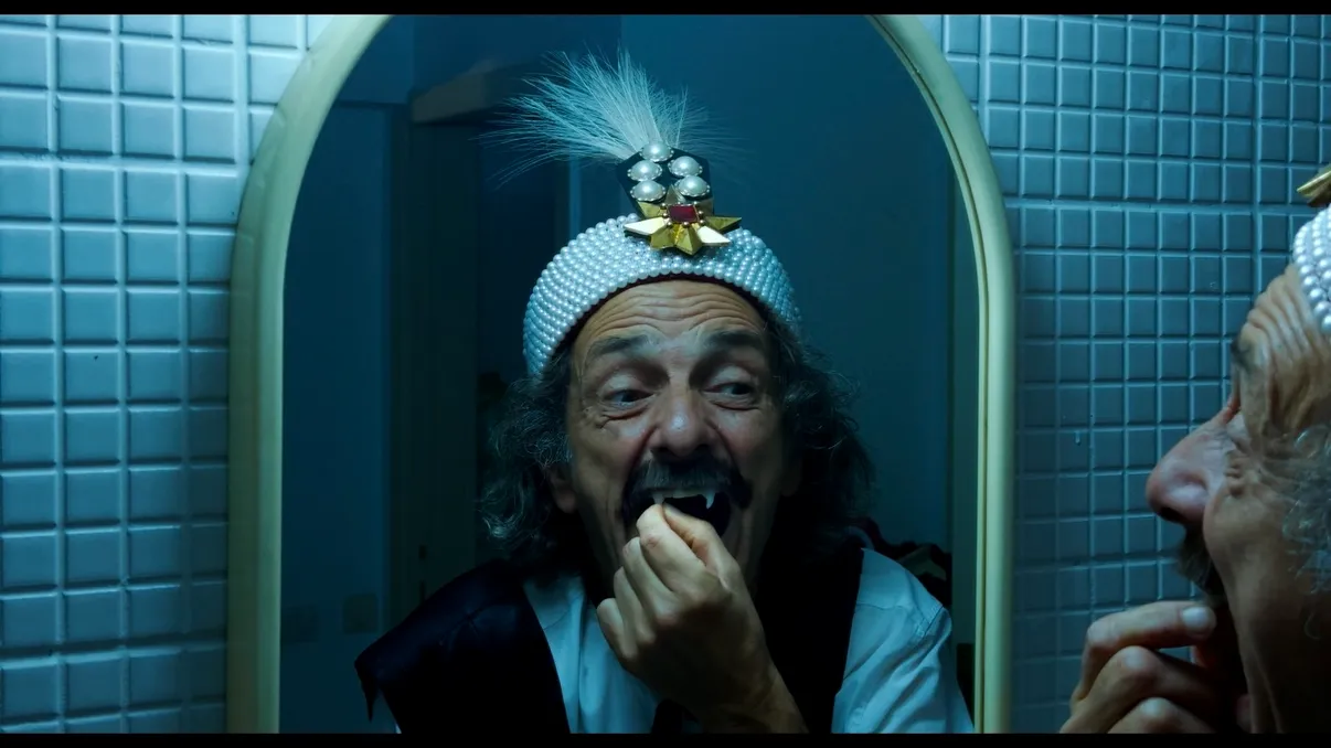 Radu Jude reinventează mitul lui Dracula folosind inteligența artificială. Presa din Italia reacționează la cel mai nou film al regizorului român