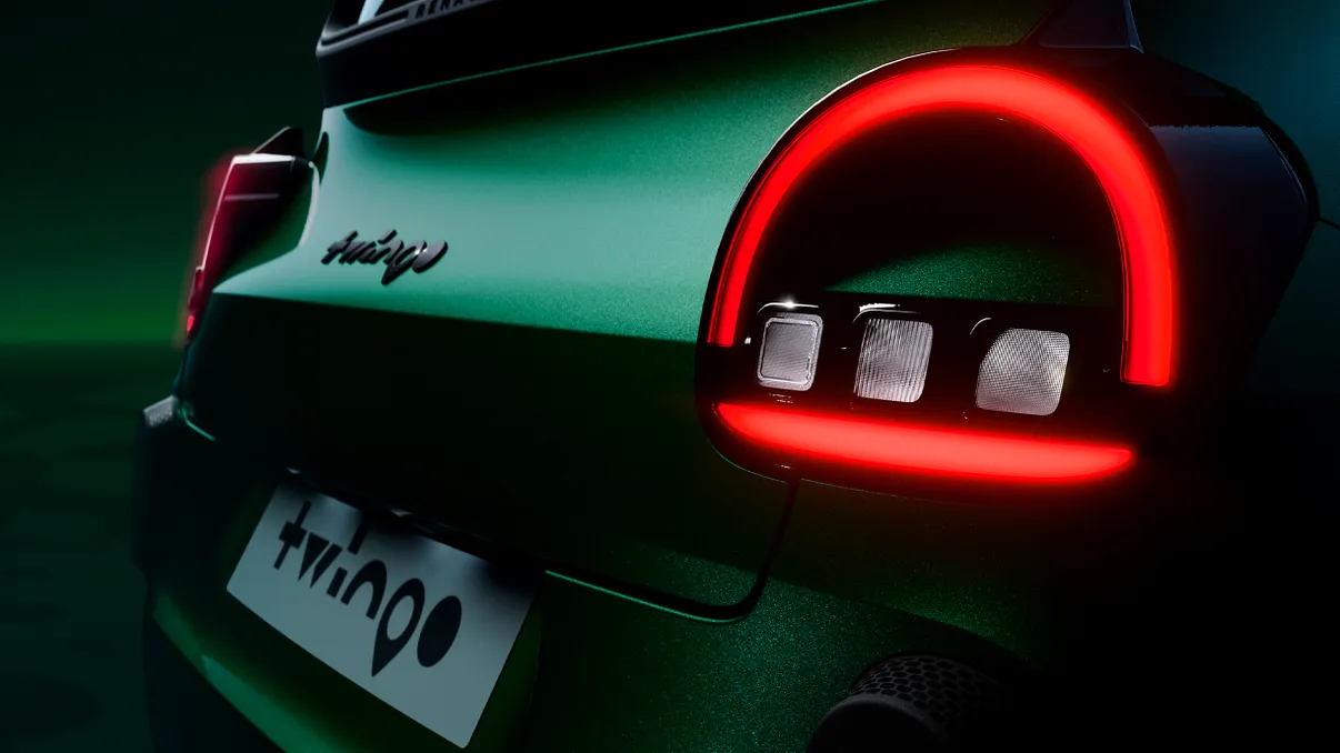 Noul Renault Twingo E-Tech promite să devanseze Volkswagen în cursa mașinilor electrice mici