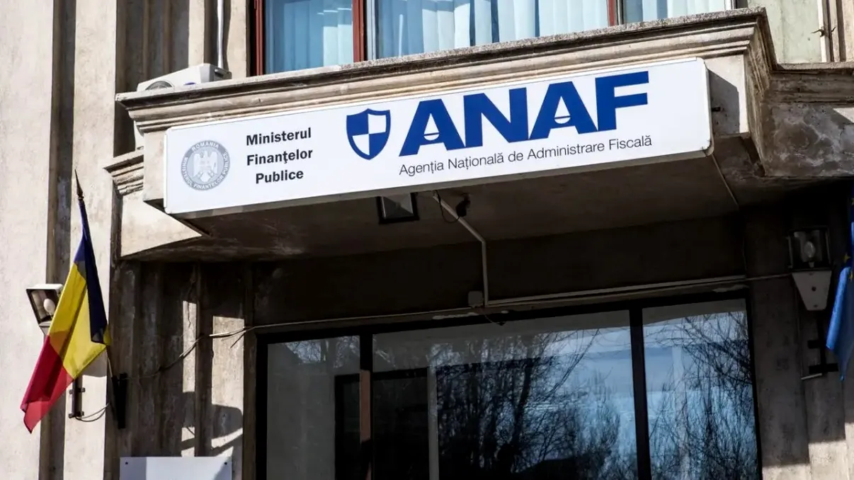 Românii cu mașini scumpe și venituri mici, sub lupa ANAF: ce verificări urmează