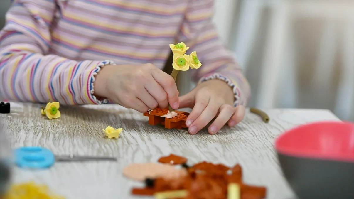 Sprijin de 7.900 de euro pentru familiile cu copii cu dizabilități. Cine are dreptul la bani și în ce condiții