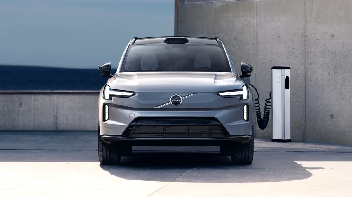 Decizia radicală a Volvo care îți arată limitările tehnologiilor moderne. Ar fi trebuit să sporească siguranța în trafic, dar a provocat haos