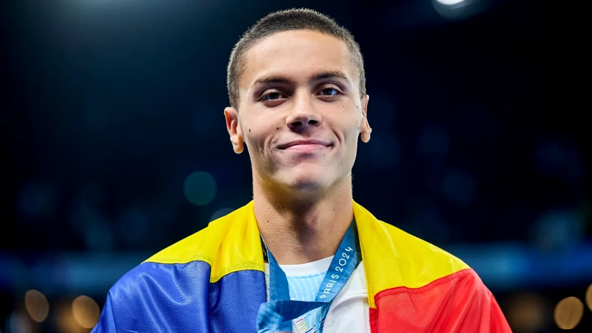 David Popovici, apariție surpriză pe Instagram. Cu ce vedete s-a fotografiat celebrul sportiv: „Știu că toți prietenii mei vor fi geloși”