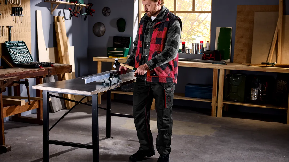 Când vremea rece nu oprește planurile: 7 produse Parkside de la Lidl care fac lucrul afară mai ușor