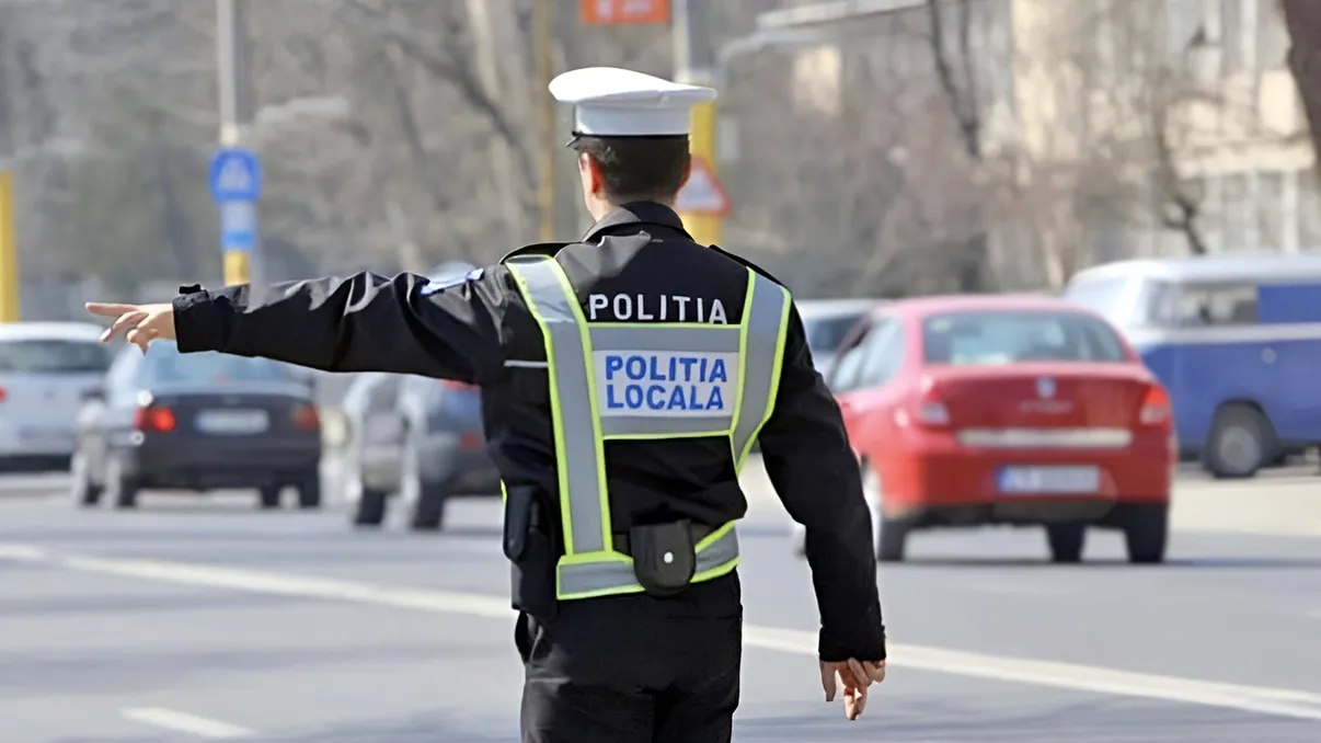 Polițiștii locali vor putea opri șoferi în trafic și vor putea da amenzi de circulație. Proiect de lege