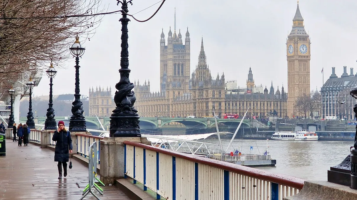 Majoritatea britanicilor nu mai sunt mândri de țara lor după Brexit, iar societatea pare tot mai divizată, arată un studiu amplu