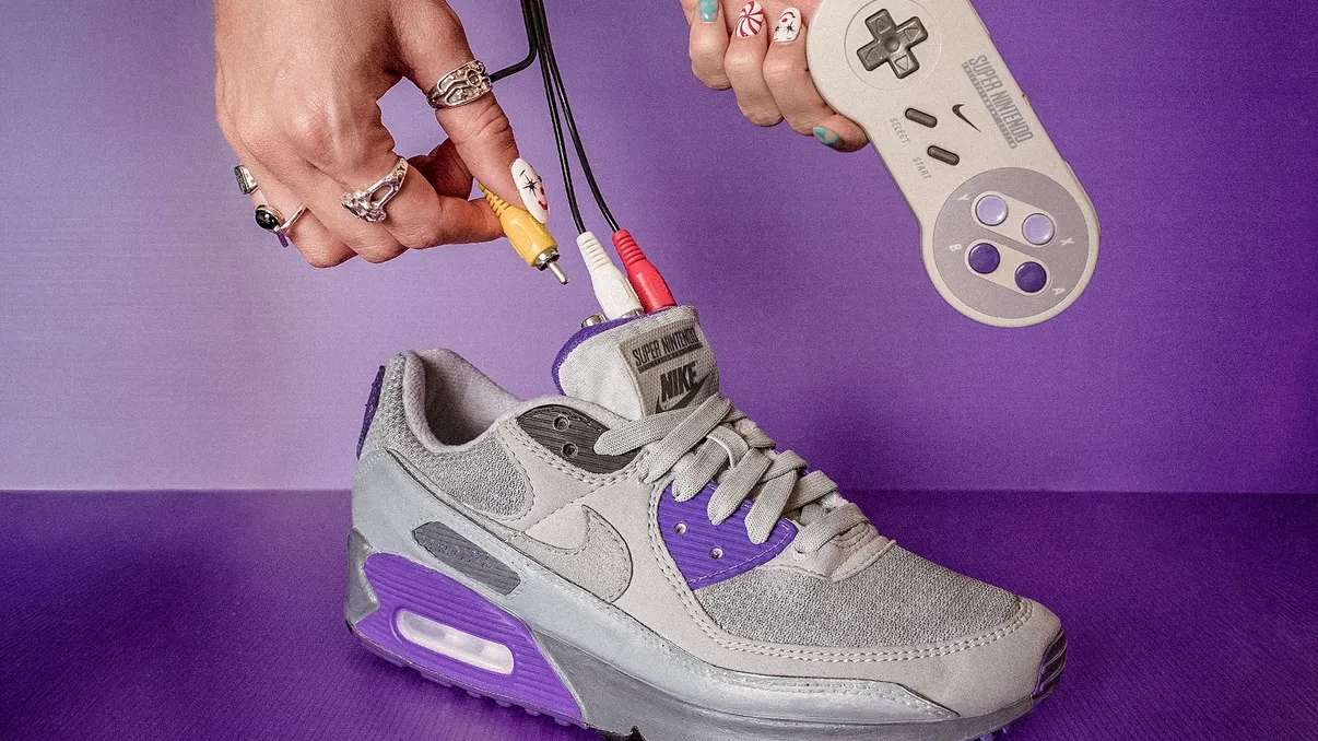 Adidașii care devin consolă: un designer transformă Nike Air Max în pantofi capabili să ruleze jocuri clasice Nintendo