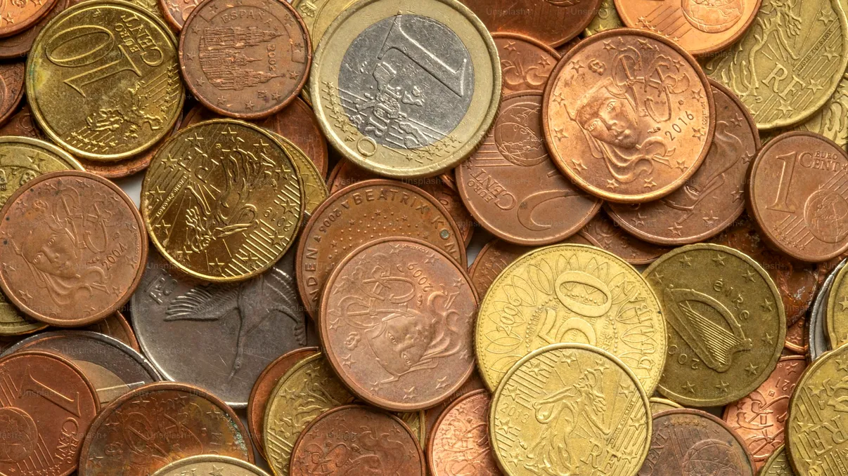 Bulgaria trece la Euro din 1 ianuarie. Cum arată noile monede