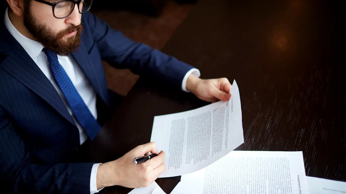 Care este diferența dintre o copie legalizată și un duplicat. Când ai nevoie de fiecare în parte