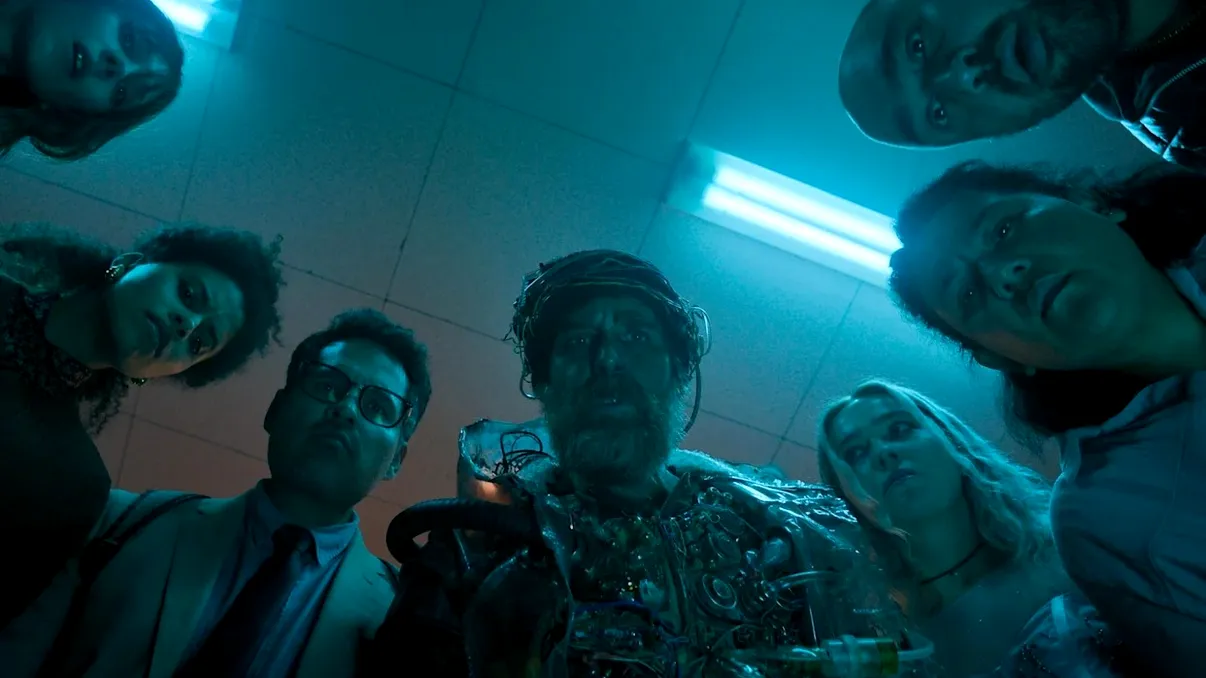 Dacă îți era dor de un film apocaliptic, „Good Luck, Have Fun, Don’t Die” ar putea fi exact ce trebuie. Tot ceea ce știm despre noua producție a lui Gore Verbinski, legătura cu AI