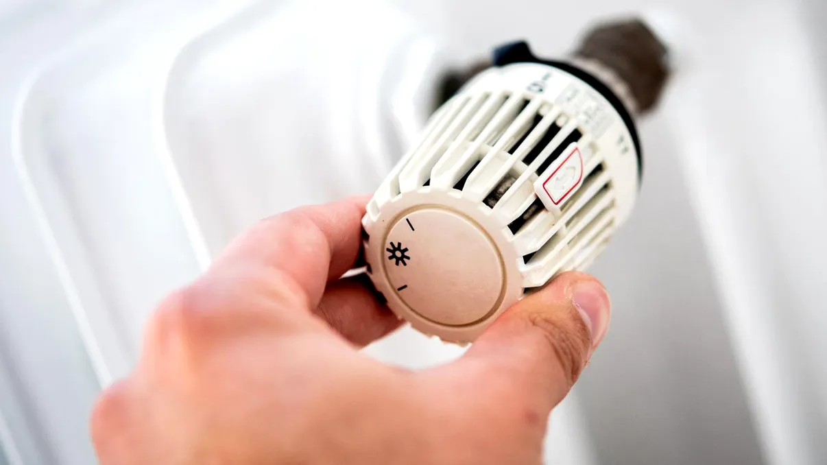 O familie economisește până la 90% la încălzirea locuinței cu un sistem neobișnuit, testat ca posibilă soluție de viitor pentru încălzire, în Marea Britanie