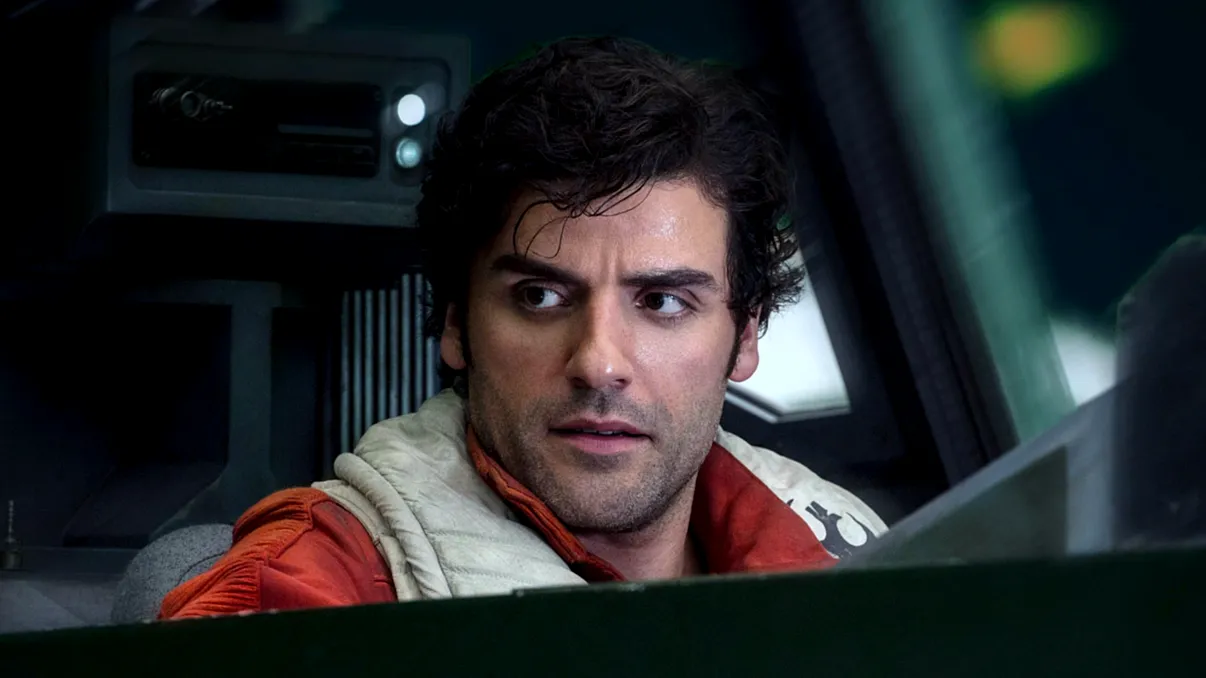 Oscar Isaac critică Disney și spune că ar reveni la Star Wars doar „dacă nu se prăbușește în fascism”