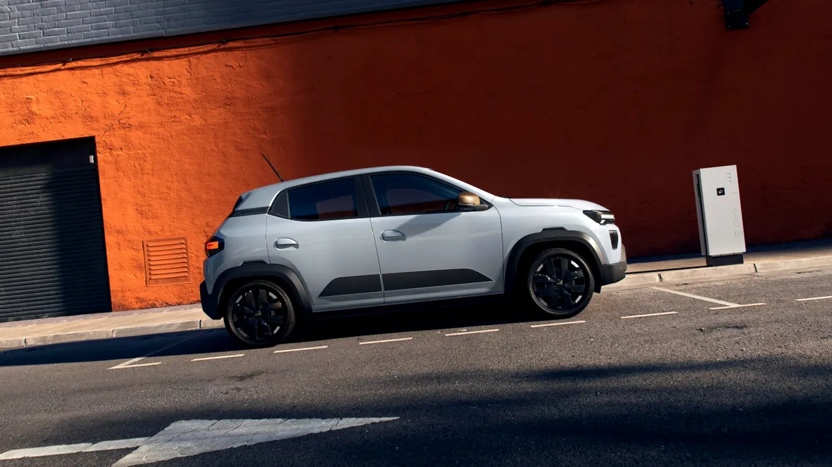 Țara din Europa unde Dacia Spring devine și mai ieftină decât era: Preț de leasing istoric