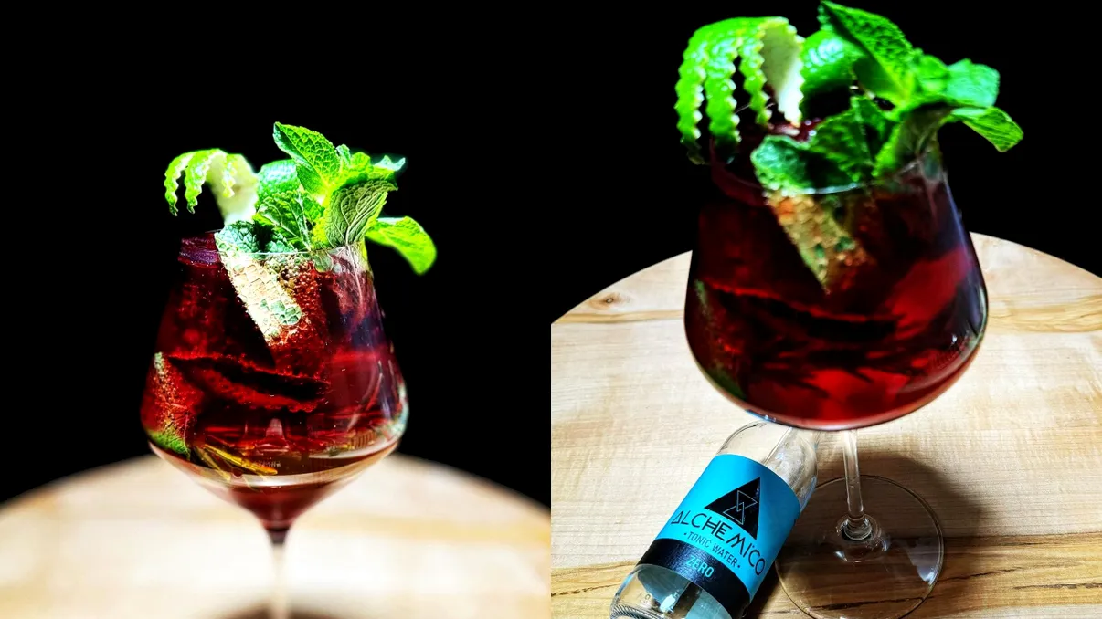 Cum faci un aquavit tonic de sezon, cu sfeclă roșie. Așa descoperi istoria băuturii scandinave și susții un producător local, Alchemico