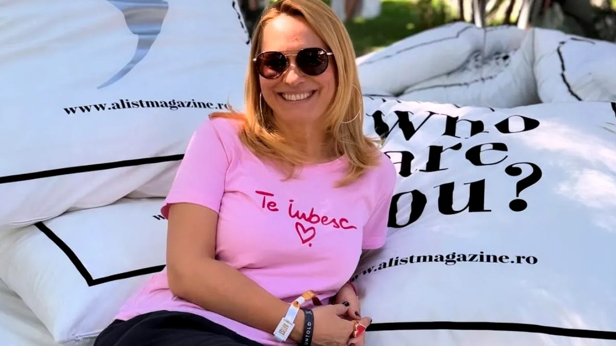 Cât costă o noapte la vilele Andreei Esca din Porumbacu de Sus în perioada Crăciunului. Afacerea vedetei e prosperă